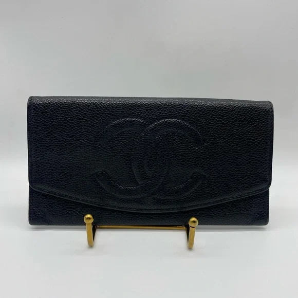 Chanel Caviar Long Wallet - Picture 2 of 13